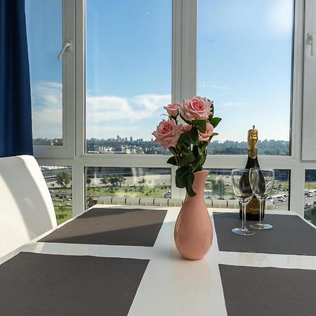 Fashionable Panoramic Apartments Dnieper. Obolon Kyjev Exteriér fotografie