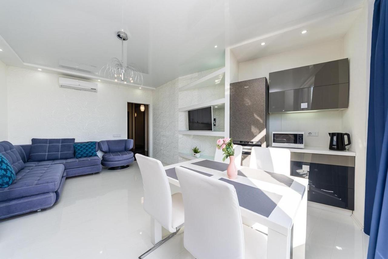 Fashionable Panoramic Apartments Dnieper. Obolon Kyjev Exteriér fotografie