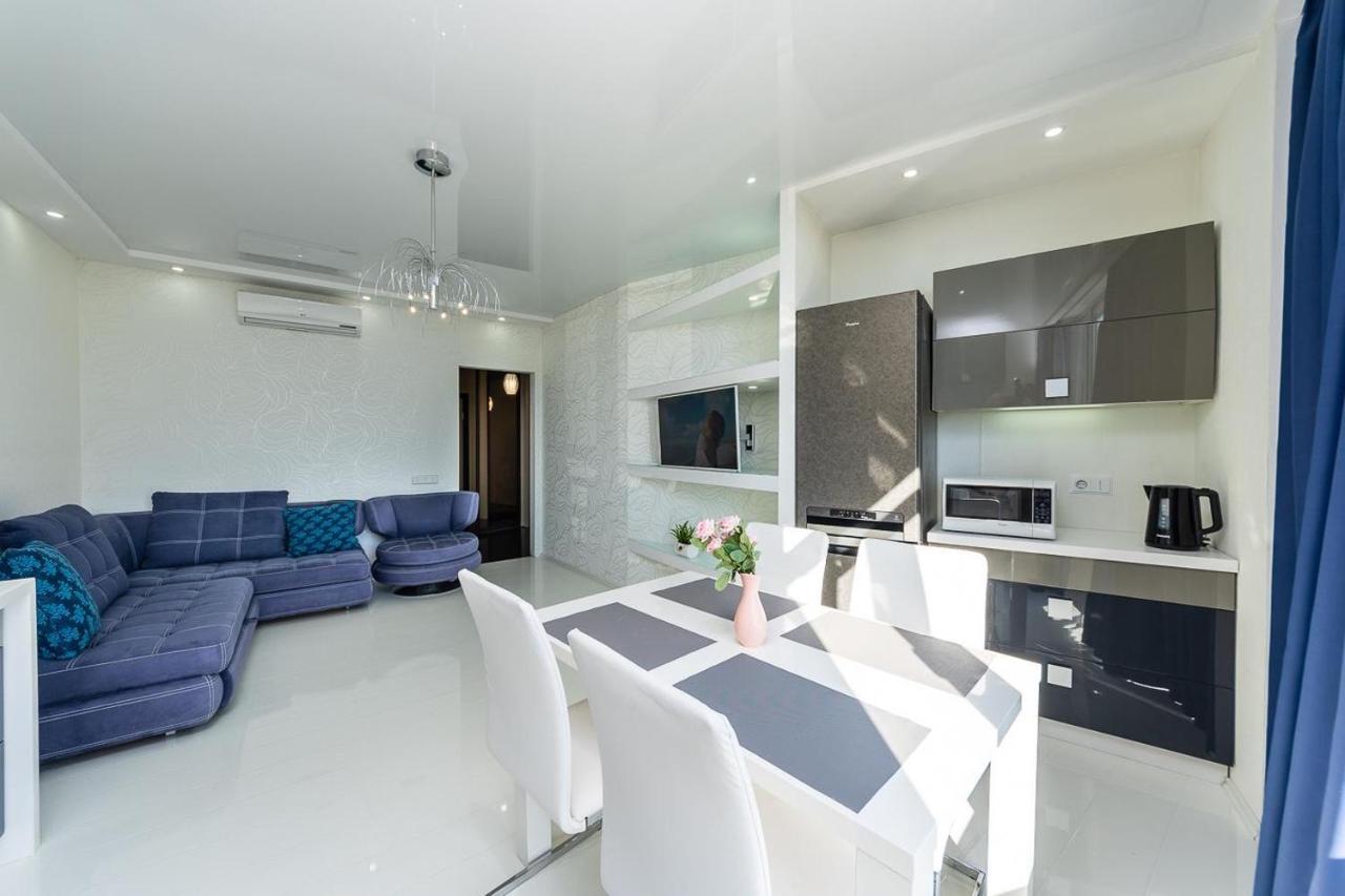 Fashionable Panoramic Apartments Dnieper. Obolon Kyjev Exteriér fotografie
