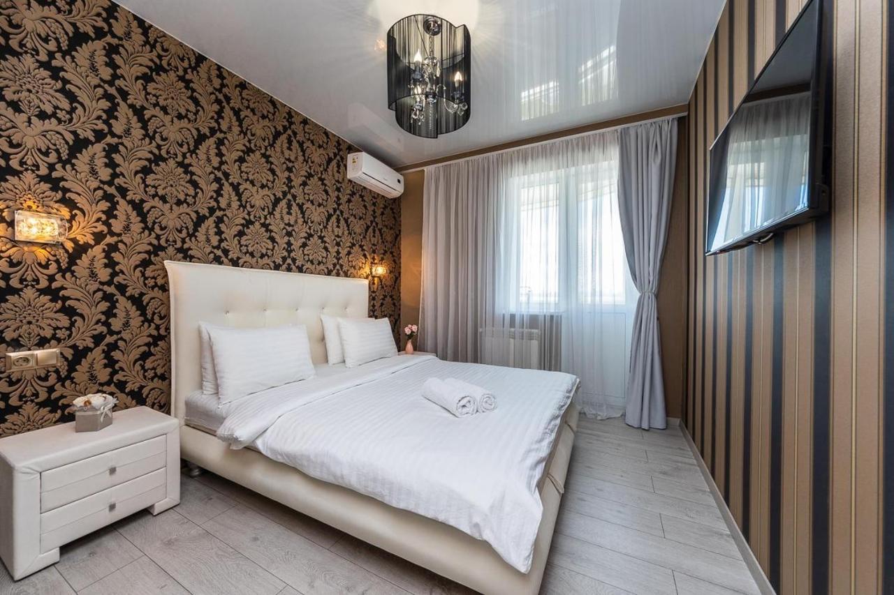 Fashionable Panoramic Apartments Dnieper. Obolon Kyjev Exteriér fotografie