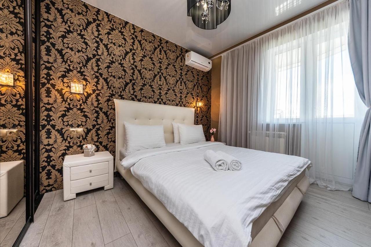 Fashionable Panoramic Apartments Dnieper. Obolon Kyjev Exteriér fotografie